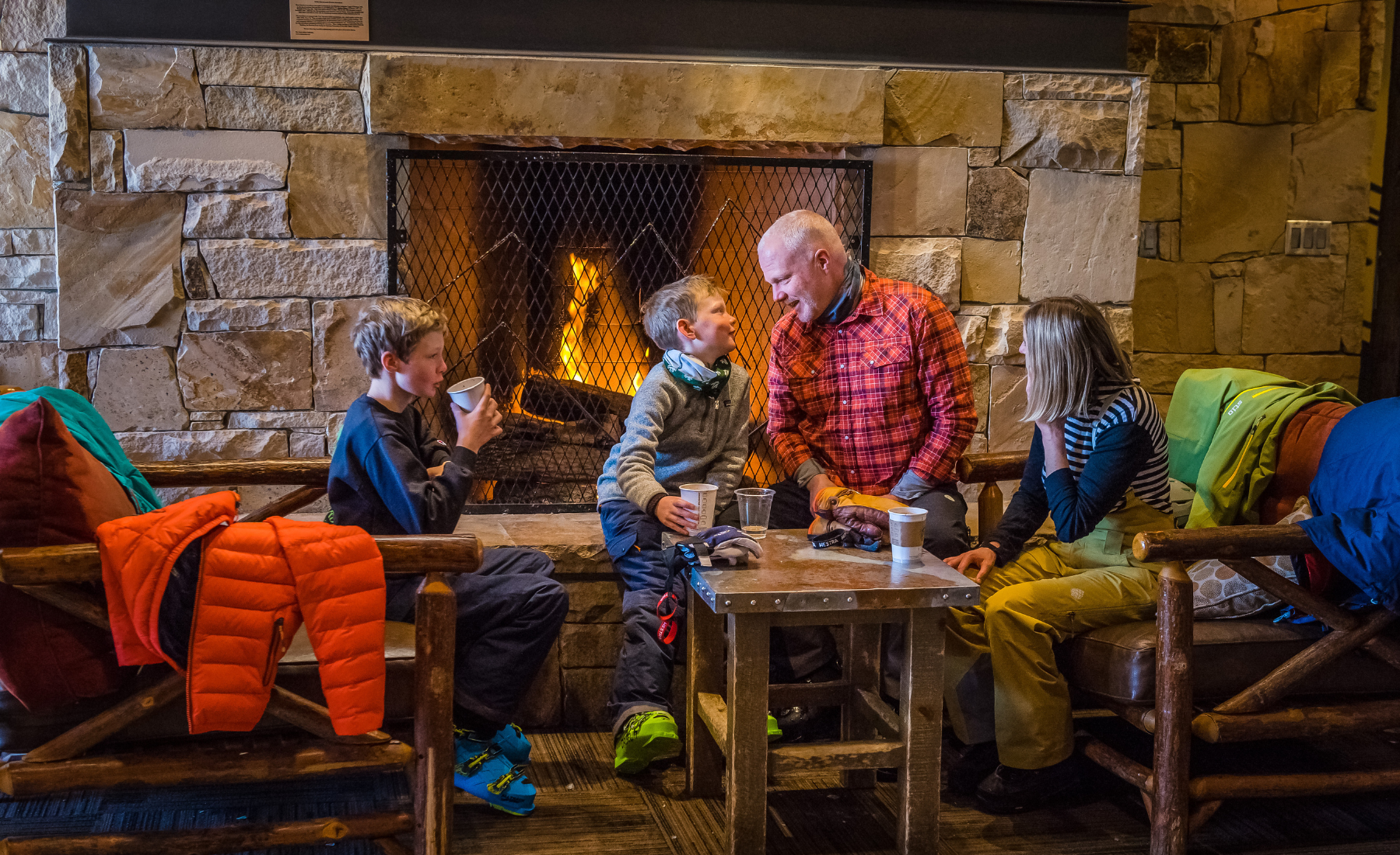 family-ski-lodge-moment.png